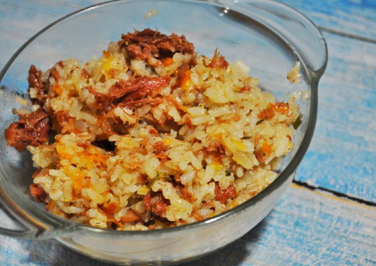 Рис с домашней тушенкой