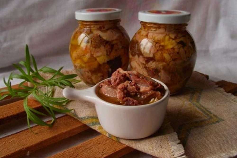 Тушенка из говядины в домашних условиях в кастрюле