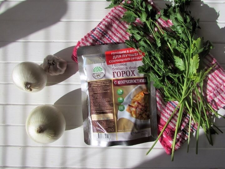 Гороховый суп с овощами