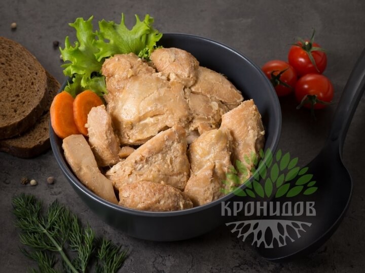 Филе цыпленка в тарелке