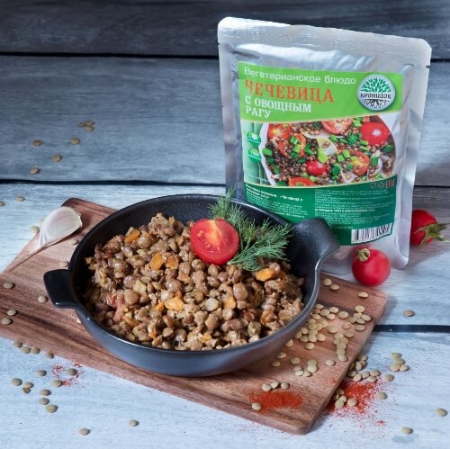 Чечевица с овощным рагу