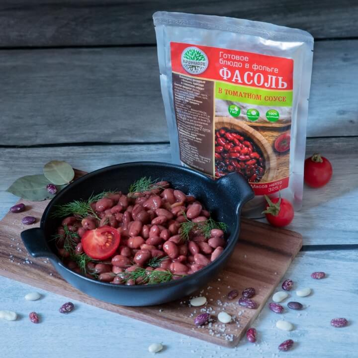 Фасоль в томатном соусе